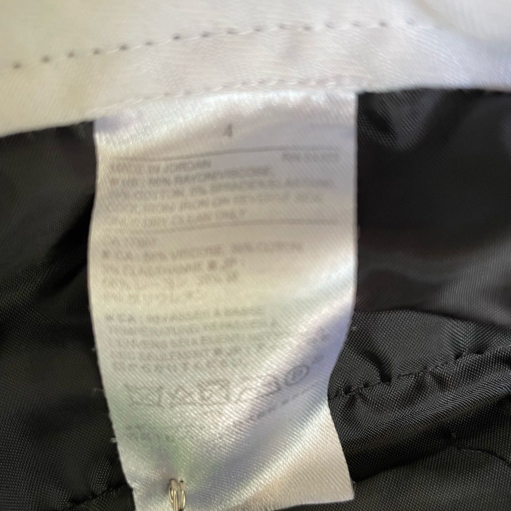 Banana Republic black trousers size 4 - Picture 4 of 4